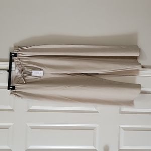 NWT sand color Elizabeth and James womens pants in a (L) large size.